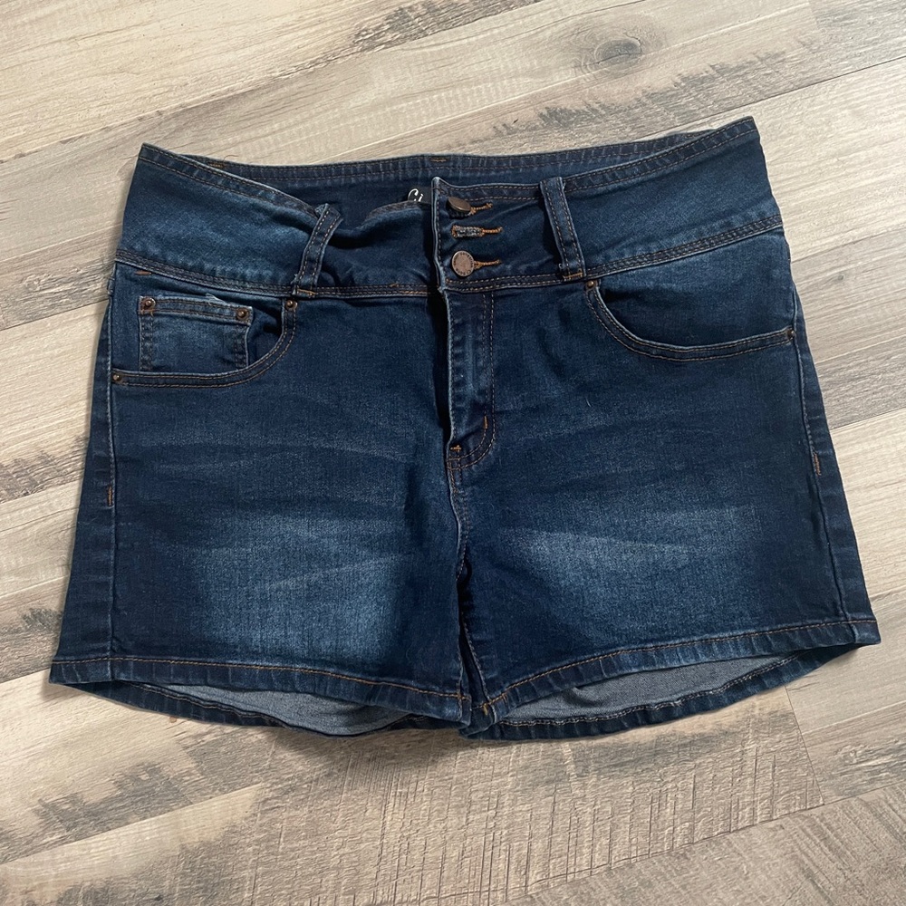 Ci Sono denim collection XL, missing center button